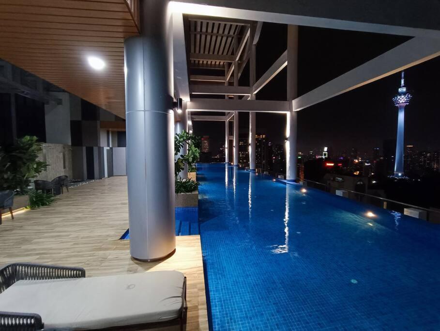 쿠알라룸푸르 Cl 27A Insta Klcc View & Infinity Pool View 아파트 외부 사진