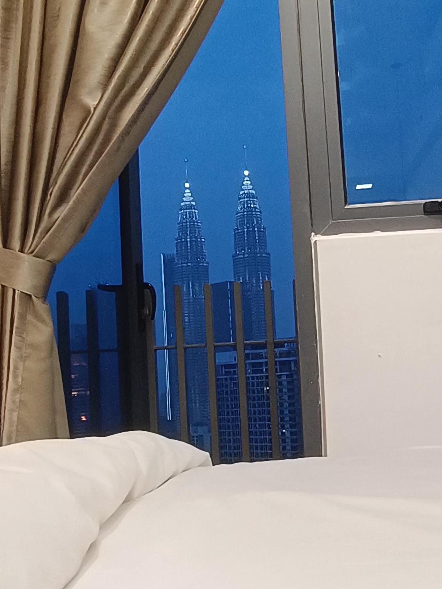 쿠알라룸푸르 Cl 27A Insta Klcc View & Infinity Pool View 아파트 외부 사진